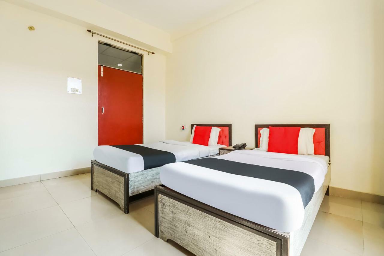 Capital O 60233 Brij Ki Rasoi Deluxe Lucknow Exterior foto